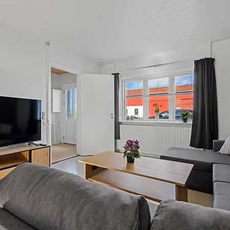 Vakantiehuis Bisera - 3km From The Sea By Interhome Rødby